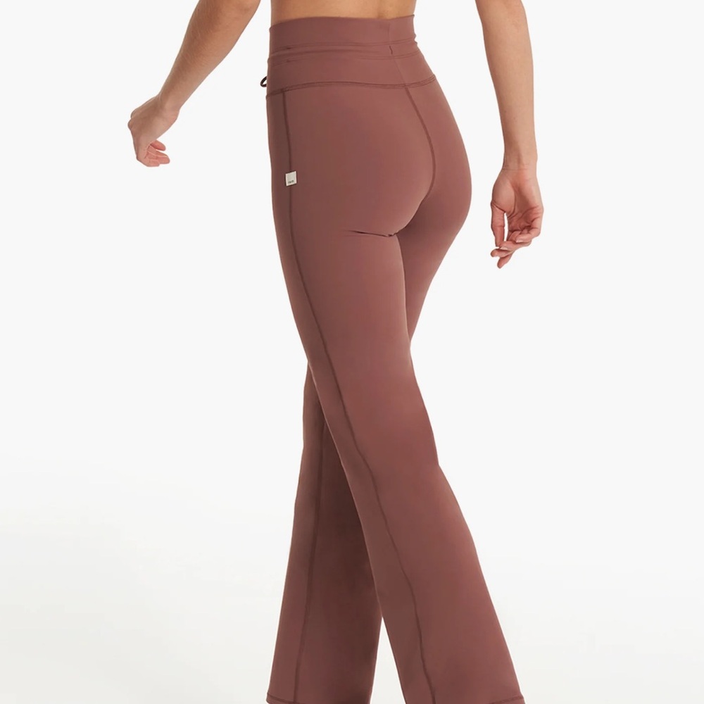 Vuori Daily Wide Leg Pants - Picture 2 of 4